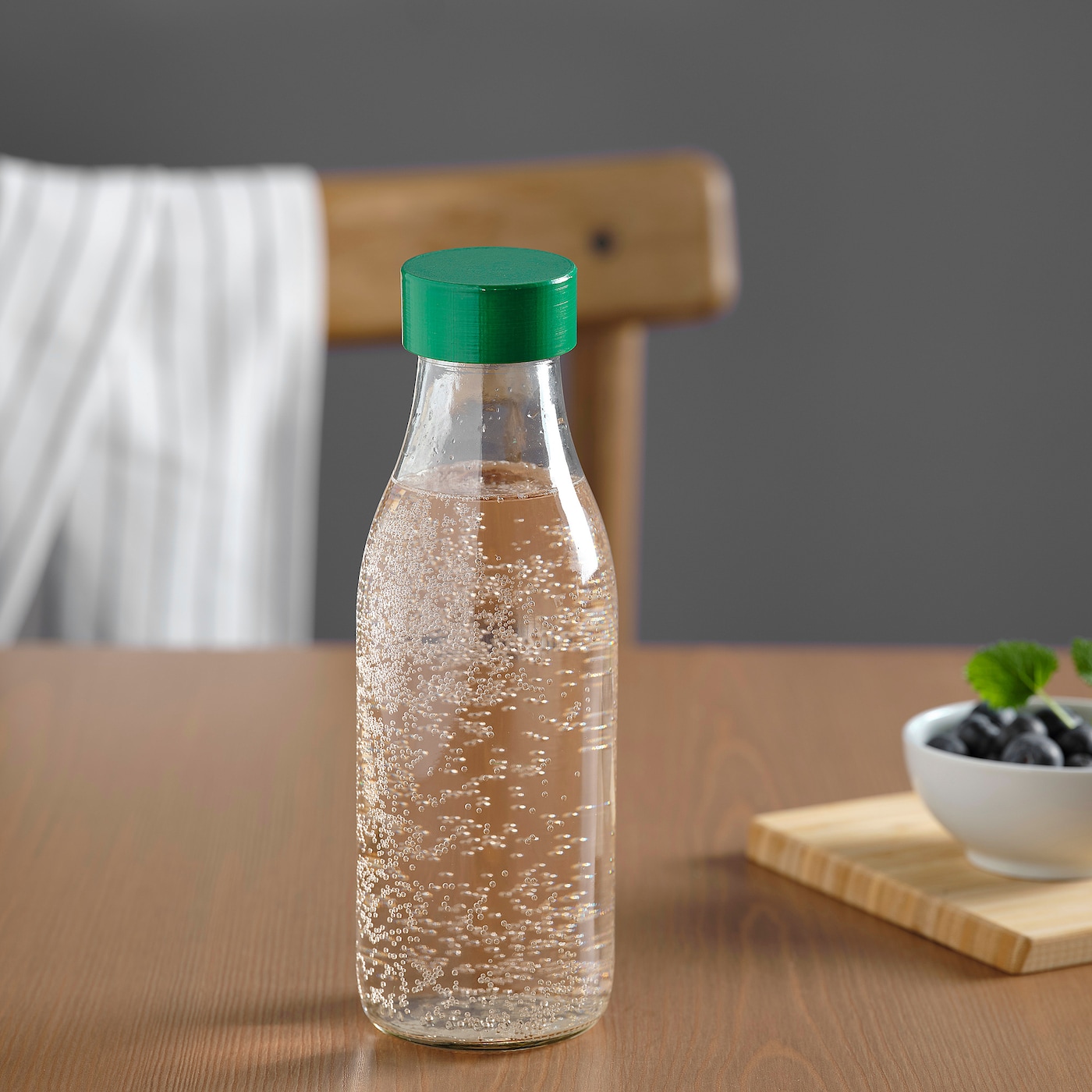 spartansk-water-bottle-clear-glass-green__1062058_pe850638_s5