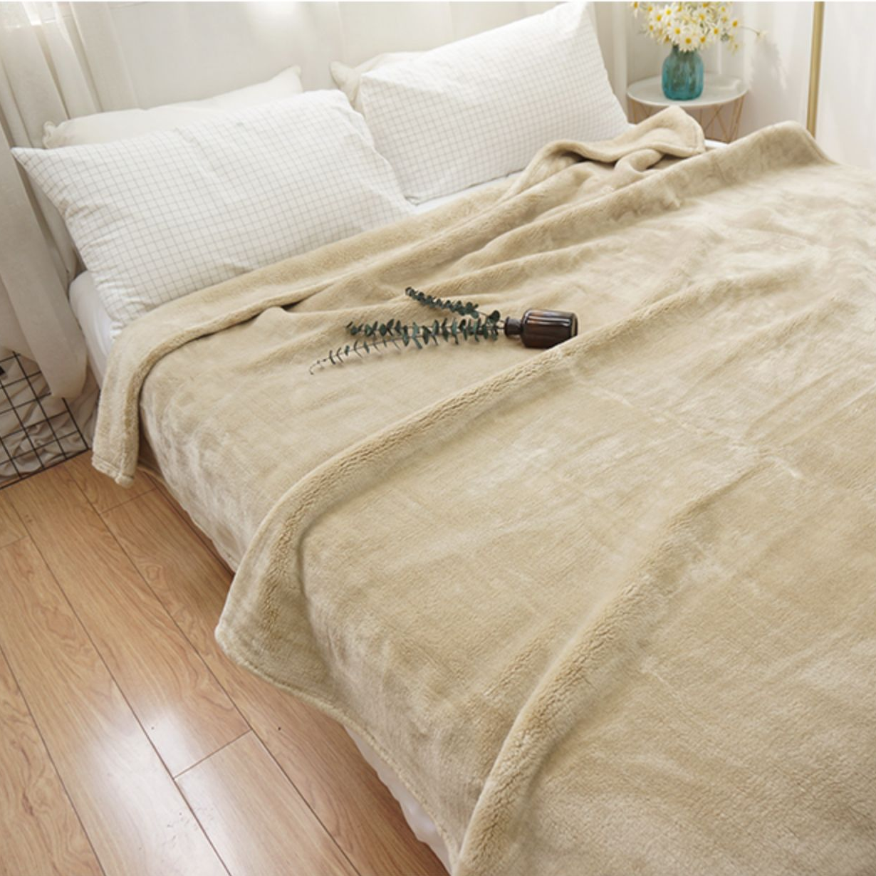 chan-ugg-homeproshop-02-copy